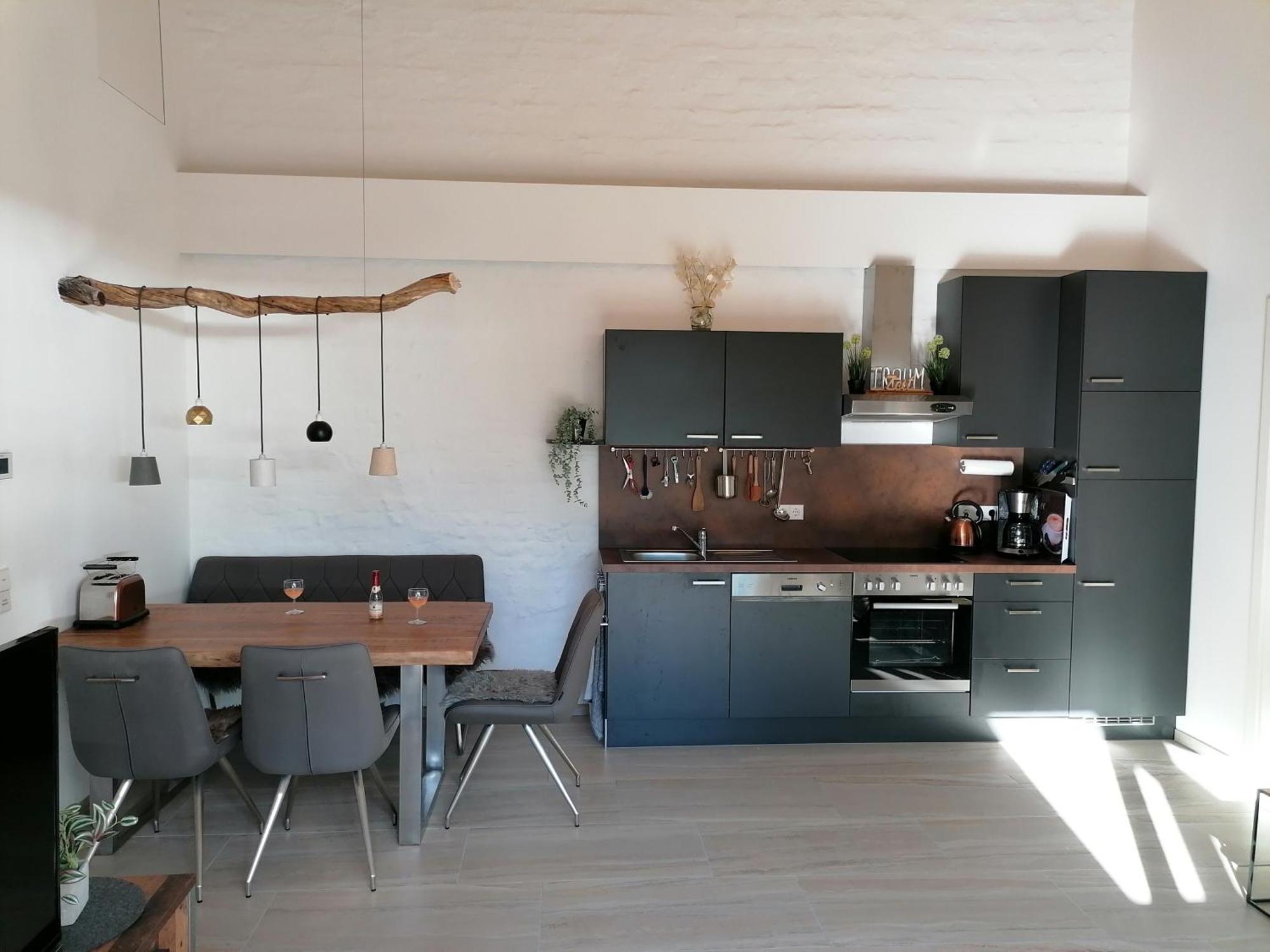Auszeit Erfurt - Stilvoller Bungalow Mit Parkplatz - Zentrumsnah Екстериор снимка